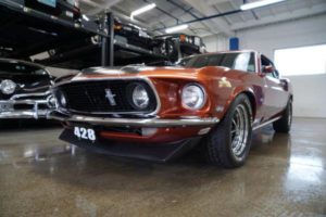 01010_2fMz1xUFJXs_1200x900