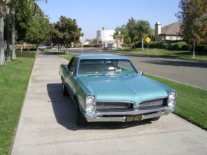 00T0T_8kcFjVpOwRD_0x20oM_1200x900