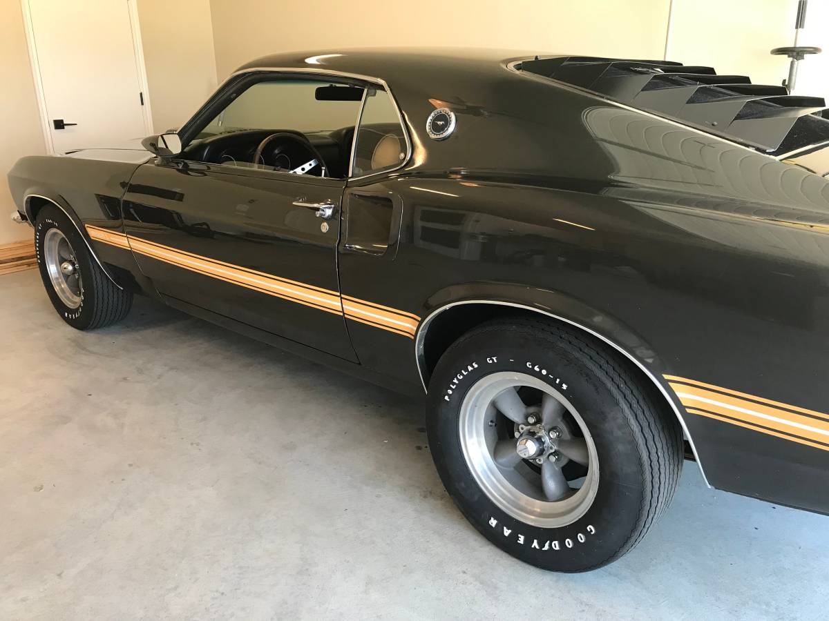 00t0t_4VkimMZ1l2q_0CI0t2_1200x900