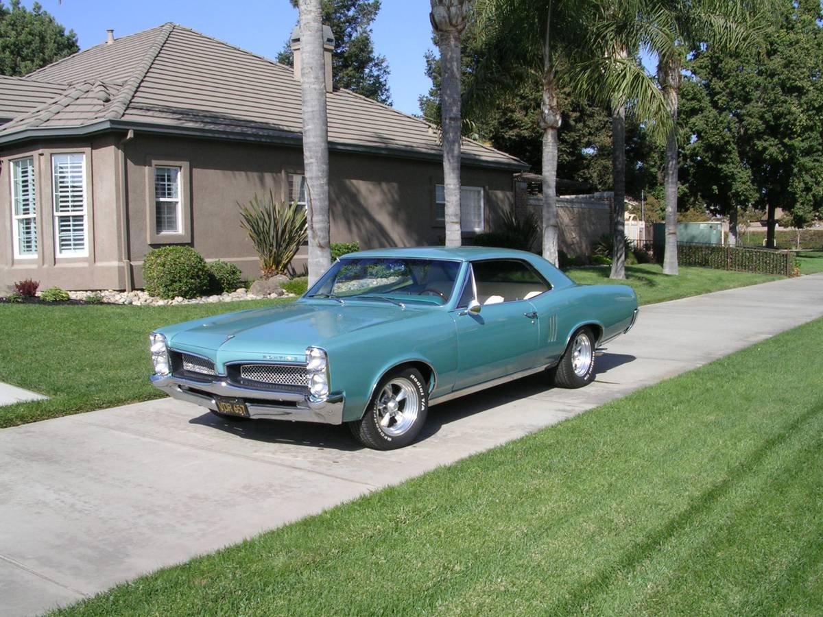 01616_7Ckw20JD3rL_0x20oM_1200x900 (1)