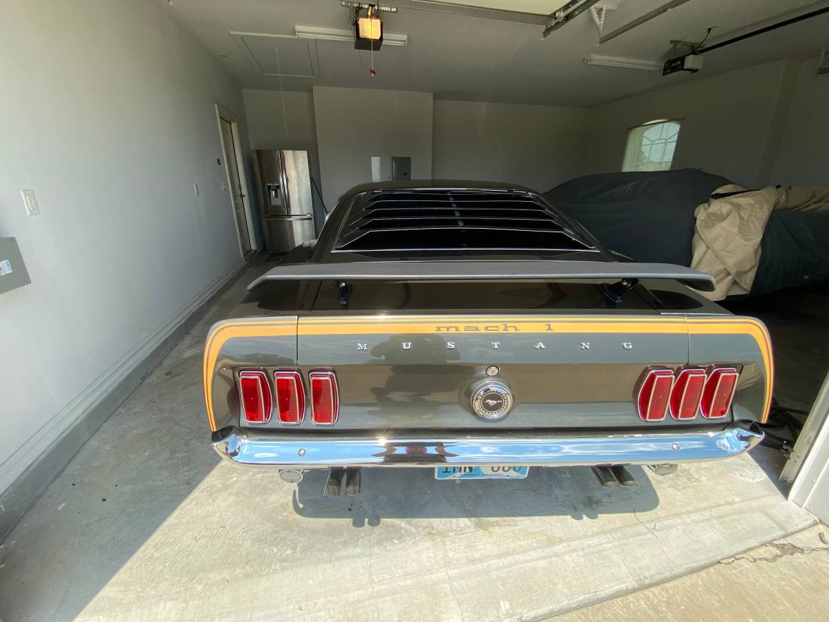 01717_3MBmYdcJdl2_0CI0t2_1200x900