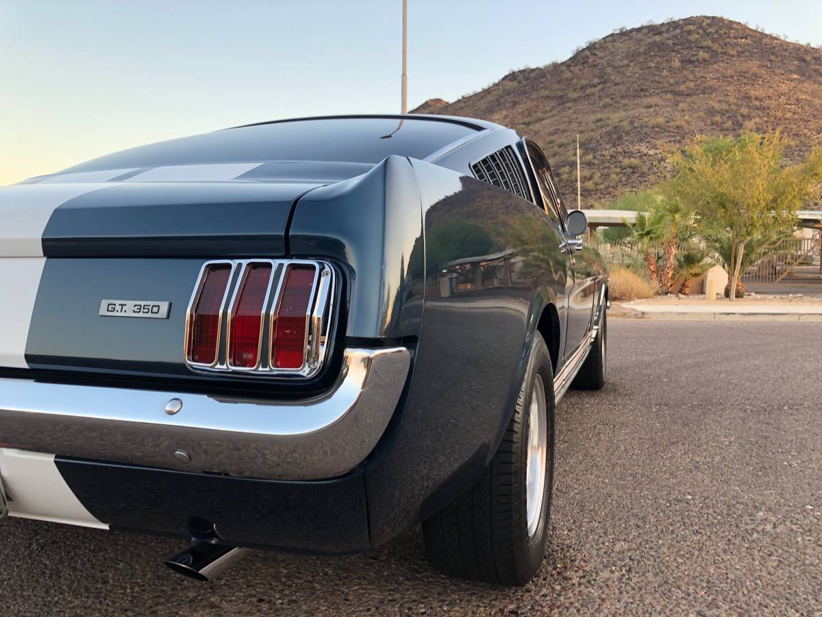 00404_aVNdTYtgc5A_0CI0t2_1200x900